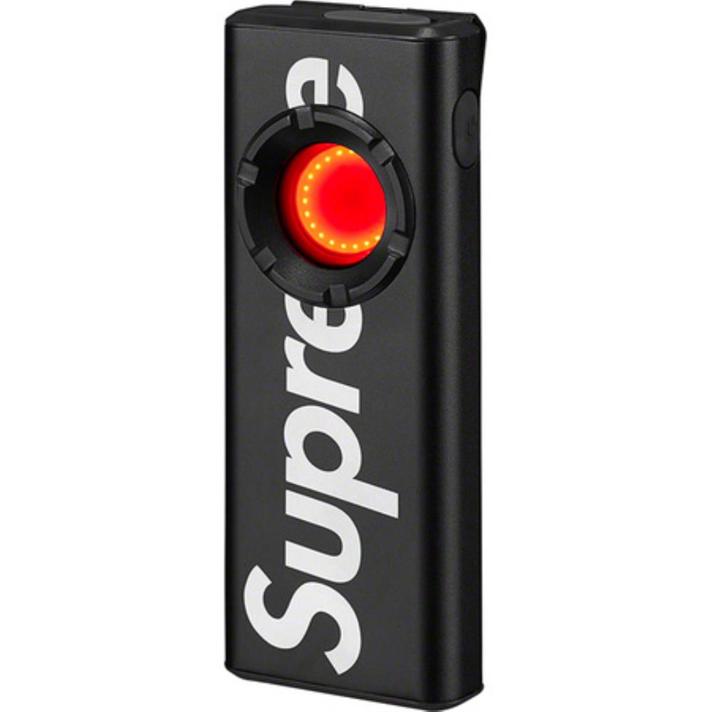 Supreme?/Nebo Slim 1200 Pocket Light
